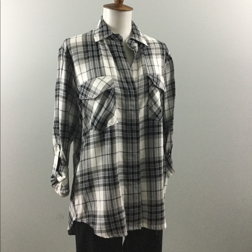Sam Edelman Riley Plaid Black & White Button Front Top - Picture 5 of 8